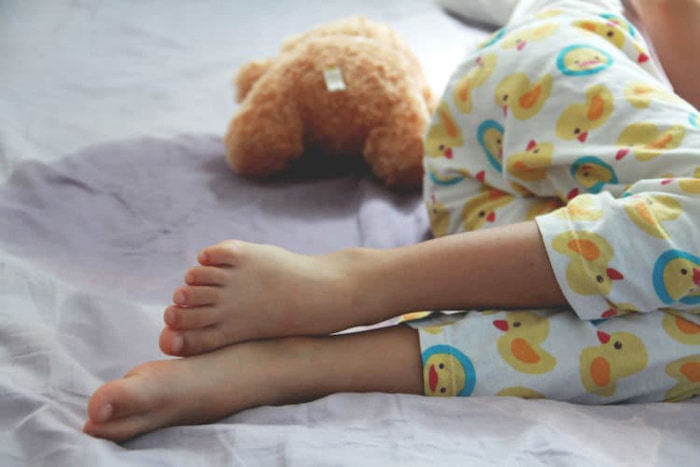 Mơ thấy con mình đái dầm