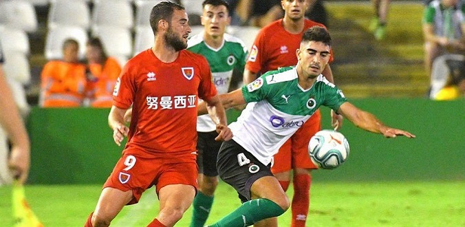 3 trận liên tiếp chấp Racing Santander đúng 0,5 bàn tại Riazor, Deportivo đều là bên thua tỉ lệ kèo châu Á.